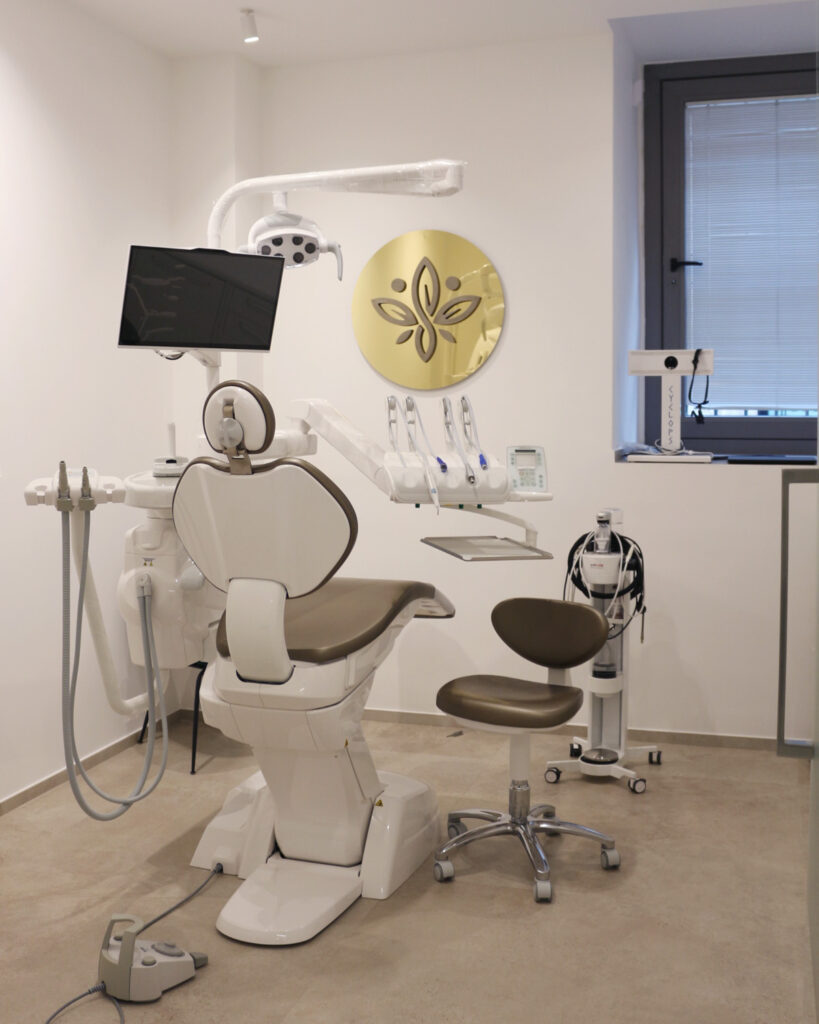 POLTRONA-DENTISTA